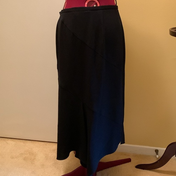 MAX MARA BLACK ASYMMETRICAL SKIRT - Picture 8 of 13